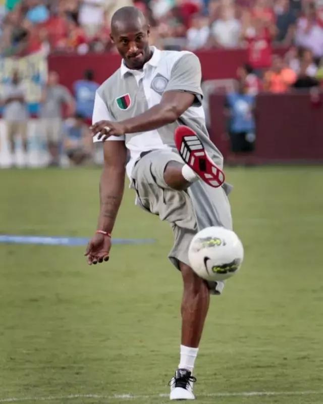 一周内两战同一对手！AC米兰先赢后输出局，防守进攻问题暴露！