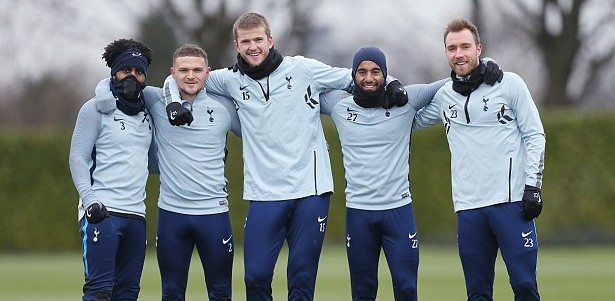 戴伟浚发文疑似告别申花，中国年轻球员的出路究竟在何方？（戴伟浚社媒发声疑与申花告别，中国年轻球员的未来路在何处？）