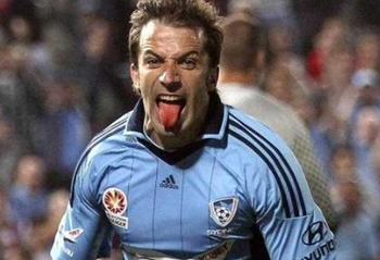 战海港两射一传，林加德加盟首尔65场比赛以来首次单场造3球