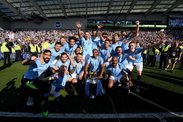 保安大爷中场硬核加入拉拉队，全场尖叫炸了！