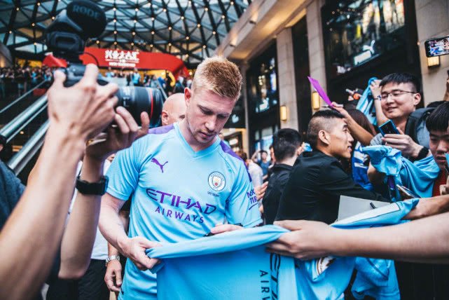 亨利：我和温格瓜帅都有过矛盾但没公开，萨拉赫应维护俱乐部