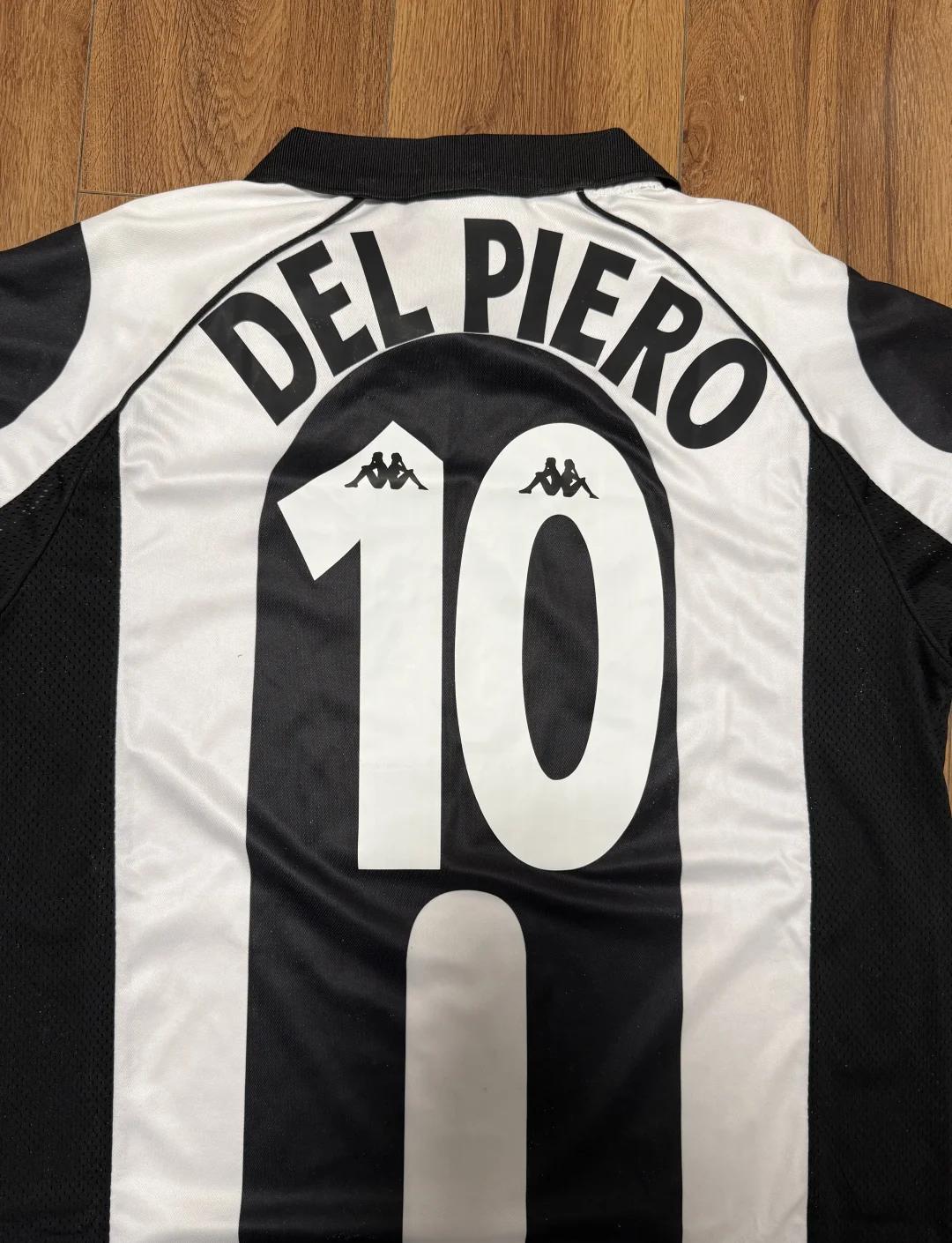 拳击：拳台之上的勇气与坚守