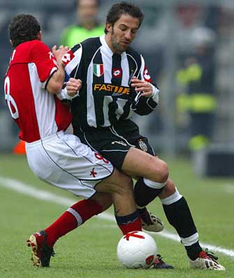 中甲半场：阿卜杜瓦哈普破门，陕西联合2-0广西平果