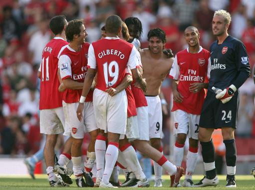 李金羽：沈阳值得拥有一支优秀的顶级球队（李金羽表示：沈阳理应拥有一支高水平的顶级球队）