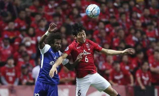 荷甲半场：特伦斯考建功，鹿特丹斯巴达暂0-1海伦芬（荷甲半场战报：特伦斯考破门，鹿特丹斯巴达暂0比1落后海伦芬）