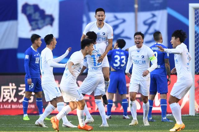 欧冠战报：马杜埃凯双响，马丁内利破门，阿森纳3-0布鲁日