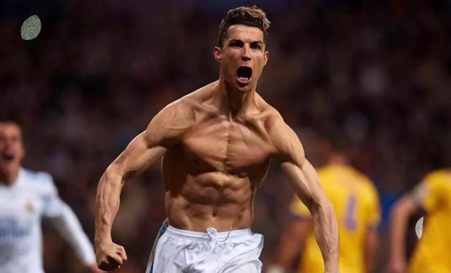 詹姆斯伤缺，湖人击败鹈鹕，豪取7连胜，三巨头34罚惹争议