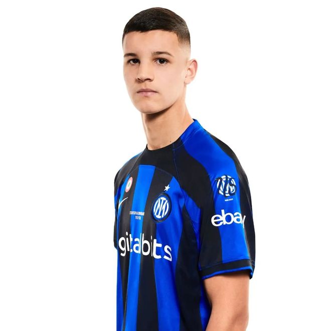 小波特连续三场比赛砍下30+&命中5个三分，篮网队史首人