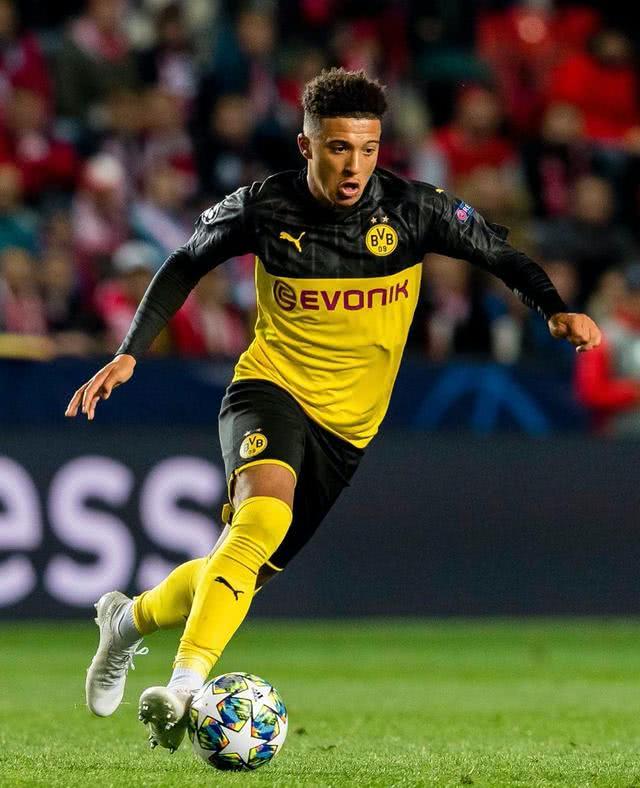 门将精彩扑救确保胜利